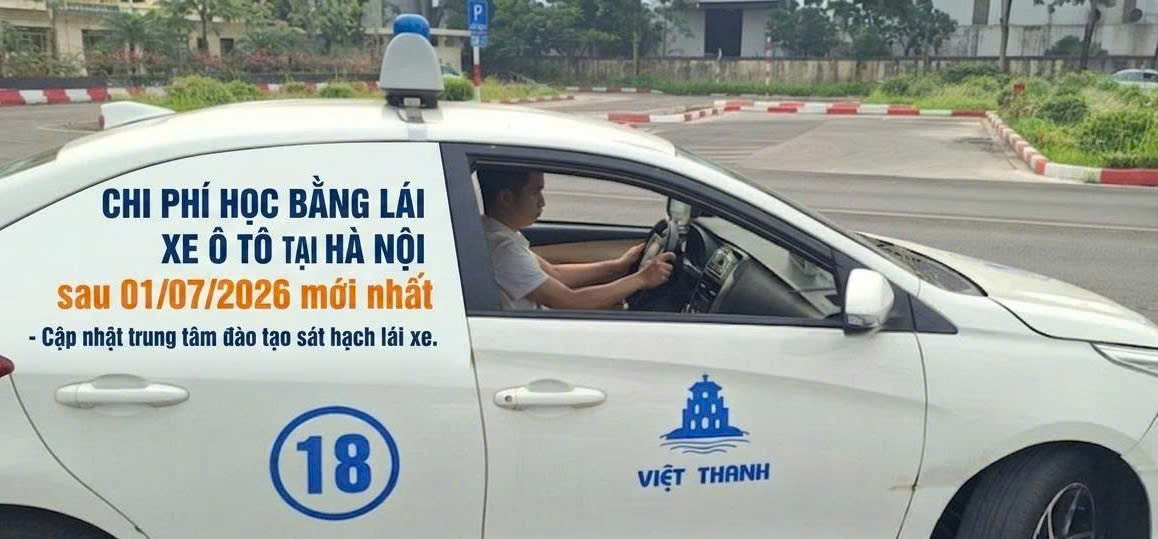 Chi phí học bằng lái xe ô tô tại Hà Nội năm 2026.
